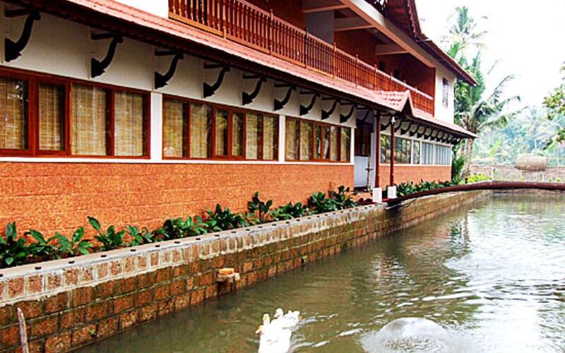 Granary Inn Resort, Alleppey 1